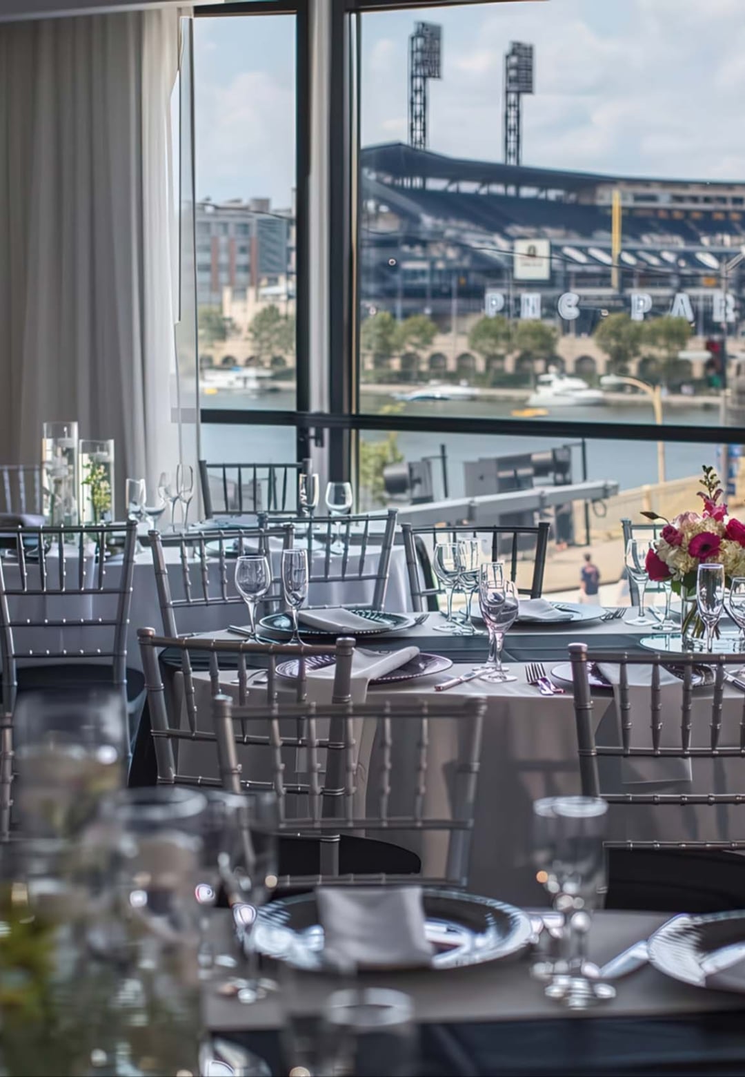 Event venue with panoramic views of Pittsburgh